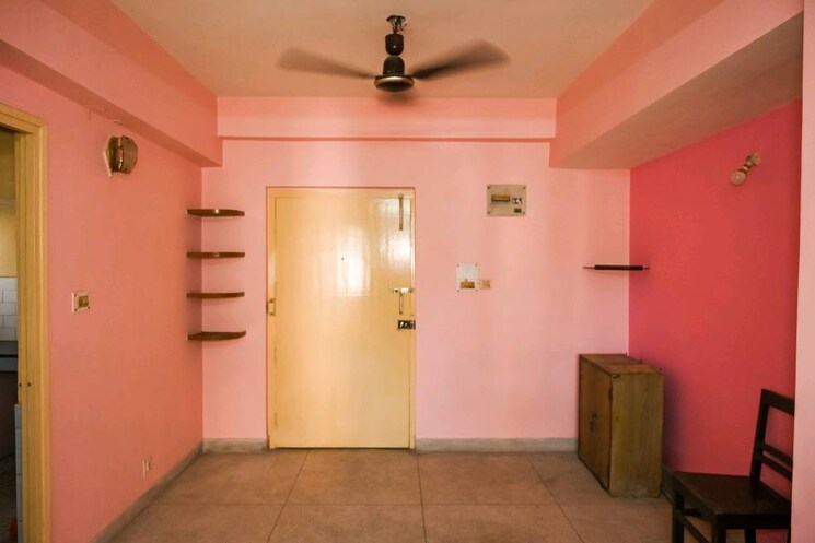 Room, rail-vihar 2 Bedroom 750 Sq.Ft. Apartment In Rajarhat Kolkata 9323784