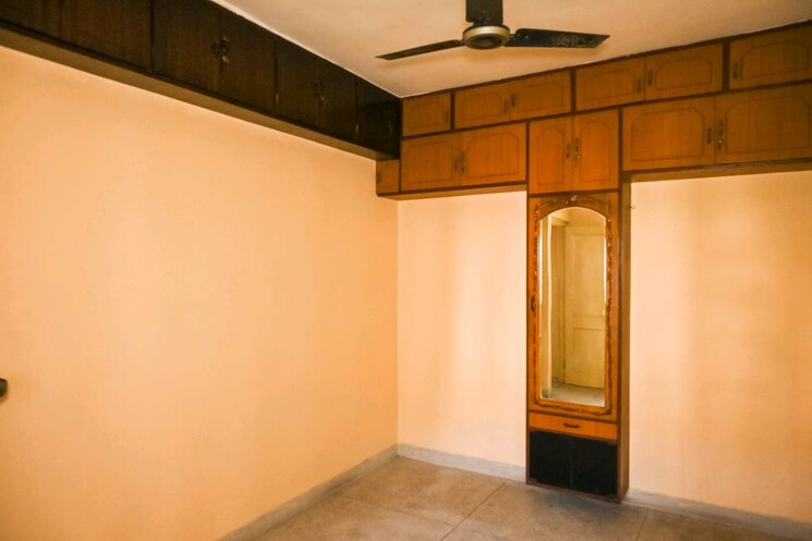 Room, rail-vihar 2 Bedroom 750 Sq.Ft. Apartment In Rajarhat Kolkata 9323784
