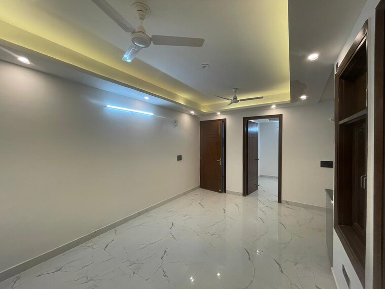 Room, maidan garhi 1 Bedroom 450 Sq.Ft. Builder Floor In Maidan Garhi Delhi 9323801