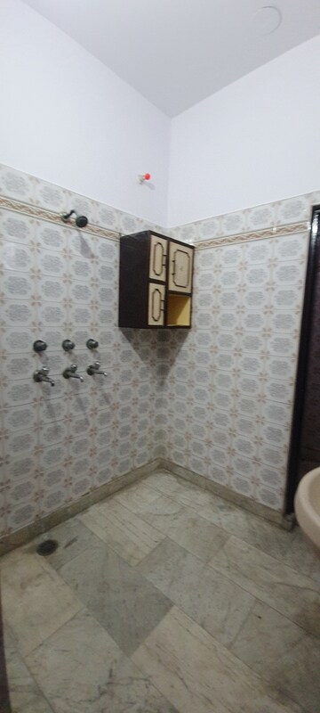 Bathroom in 2.5 BHK Independent House at Sector 8 – for Rent