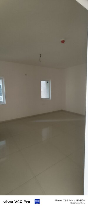 Room in 3 BHK Apartment at Rajapushpa Provincia, Narsingi – for Sale