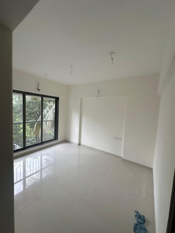 Room in 2 BHK Apartment at Ecohomes Eco Park, Marol – for Rent