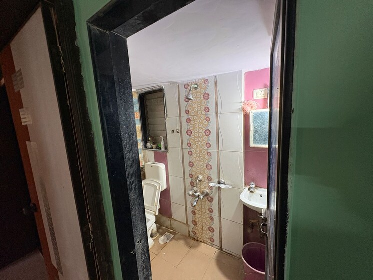 Balcony, suyog-chs-goregaon-west 1 Bedroom 650 Sq.Ft. Apartment In Goregaon West Mumbai 9323862