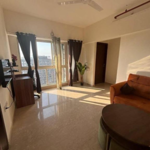 2 BHK Apartment For Rent in Venus Towers Andheri West, Ambivali