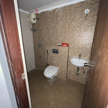 Bathroom in 2.5 BHK Apartment at Lodha Palava Clara A To D and D1, Taloja Bypass Road – for Rent
