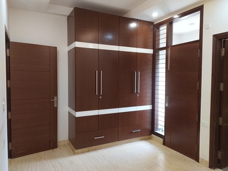 Master Bedroom, kalkaji 2 Bedroom 1000 Sq.Ft. Builder Floor In Kalkaji Delhi 9315336