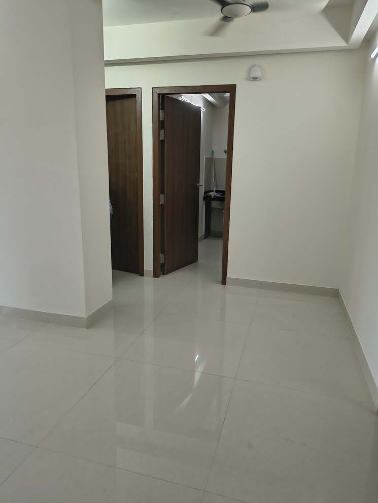 undefined, ocean-gold 1.5 Bedroom 750 Sq.Ft. Apartment In Prabhadevi Mumbai 9323891