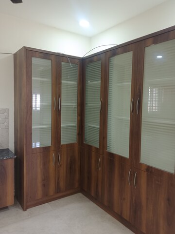 Room in 3 BHK Apartment at Manikonda – for Rent