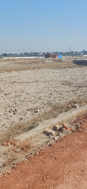  Plot For Sale in Jewar
