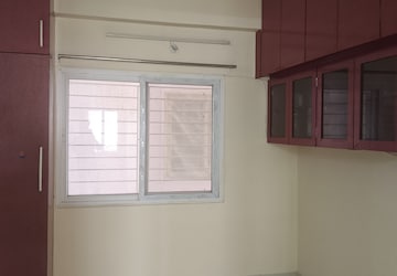 Room in 2 BHK Apartment at Narsingi – for Rent