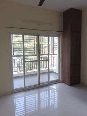 Room in 2 BHK Apartment at Narsingi – for Rent
