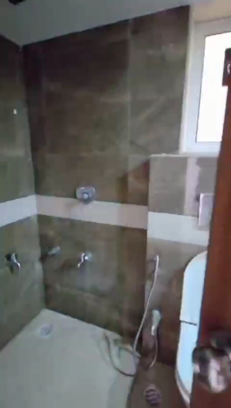 Bathroom, salasar-woods 2 Bedroom 700 Sq.Ft. Apartment In Mira Road Thane 9323983