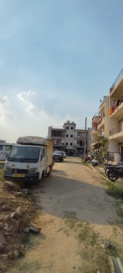 Plot For Sale in Shouryapuram