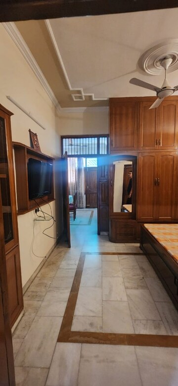 Living Room in 3 BHK Builder Floor at Sector 22 – for Rent
