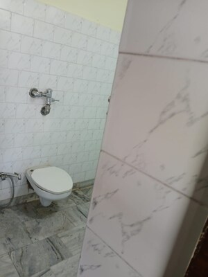 Bathroom in 2 BHK Builder Floor at Sector 36 – for Rent