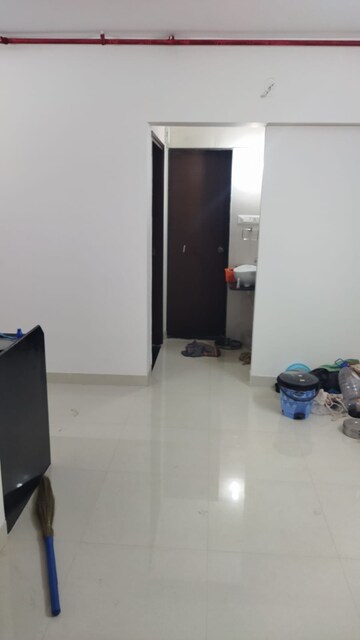 Furnished Amenities in 1 BHK Apartment at Haware Altura, Vikhroli East – for Rent