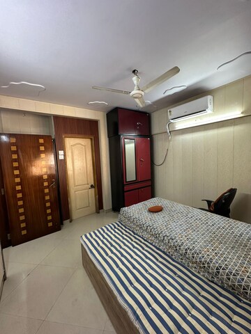 Bedroom in 2 BHK Apartment at Aum Sahil Tower, Lower Parel – for Rent