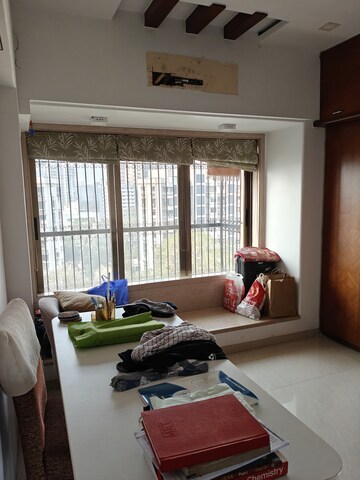 Team Area in 2 BHK Apartment at Atlanta Heights, Prabhadevi – for Rent