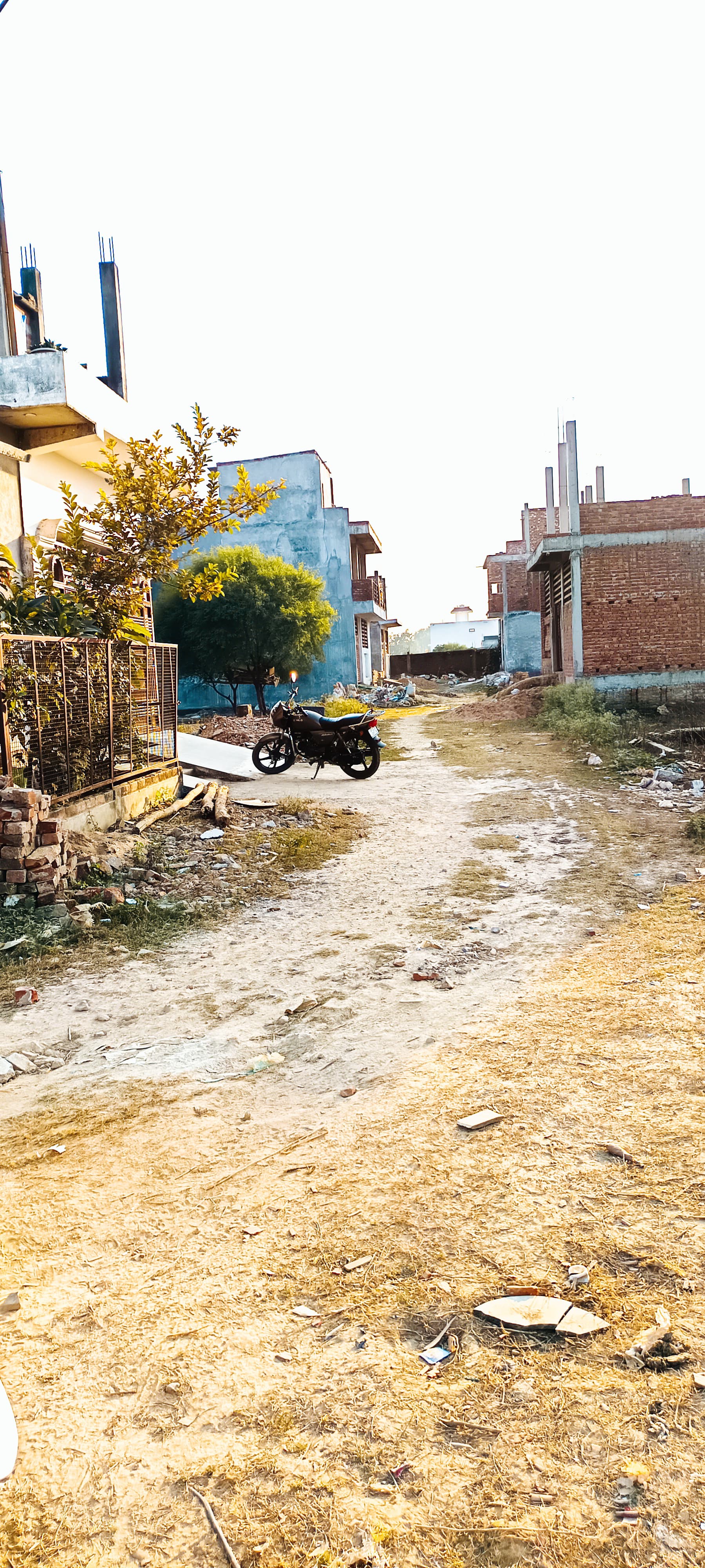 Plot For Sale in Chaudhary Property 