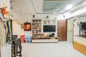 Gym in 2 BHK Apartment at Laxmi Park Dombivli, Dombivli East – for Sale