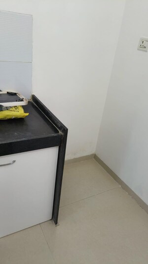 Furnished Amenities in 2 BHK Apartment at Runwal Symphony, Santacruz East – for Rent