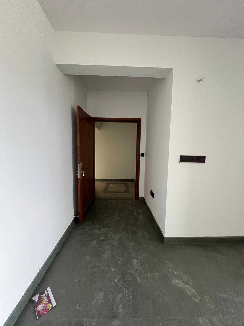 2 BHK + Extra Room Apartment For Sale in Centreo 