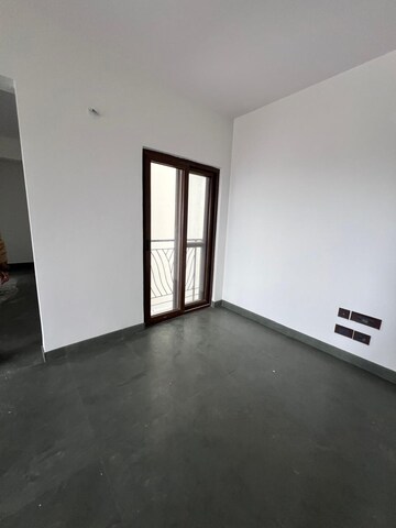 Room in 2 BHK Apartment at Centreo , Kanakapura Road – for Sale