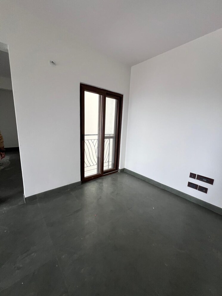 Room, centreo 2 Bedroom 1400 Sq.Ft. Apartment In Kanakapura Road Bangalore 9324177