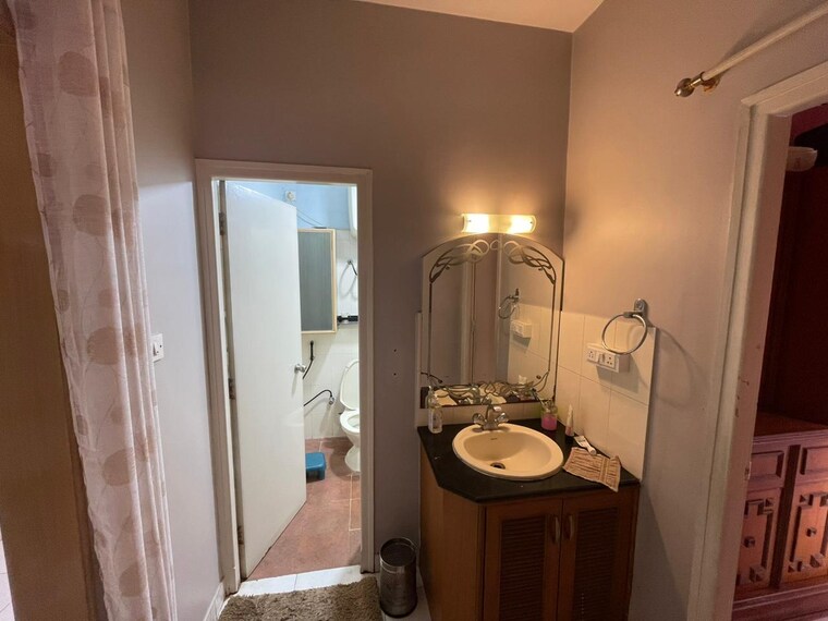 Bathroom, lnt-realty-south-city 3 Bedroom 1770 Sq.Ft. Apartment In Bannerghatta Road Bangalore 9324183