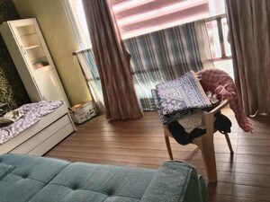 Living Room in 3 BHK Apartment at Seawoods – for Rent