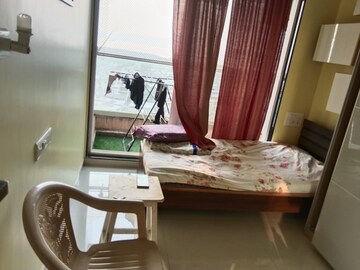 Living Room in 3 BHK Apartment at Seawoods – for Rent