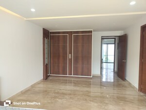 Room in 3.5 BHK Apartment at Marvel Selva Ridge Estate Villa, Bavdhan – for Rent