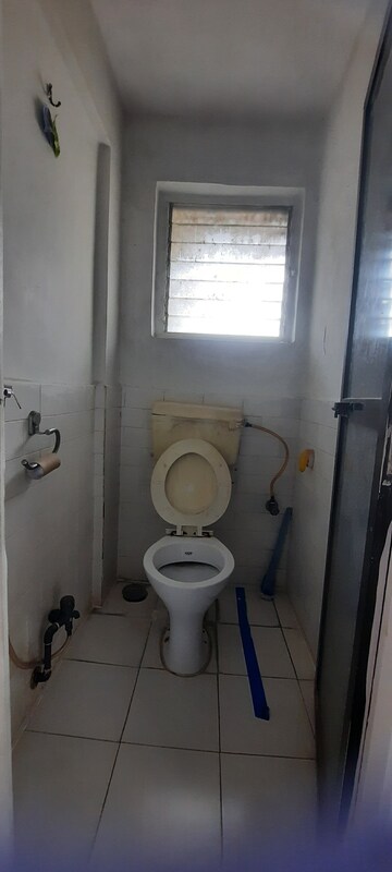 Bathroom in 1 BHK Apartment at Nobel House CHS, Andheri West – for Rent