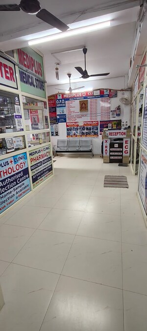 Team Area in  Shop at Gomti Nagar – for Rent
