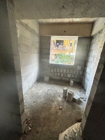 Room in 1 BHK Apartment at Shubh Sonal Paradise, Badlapur West – for Sale