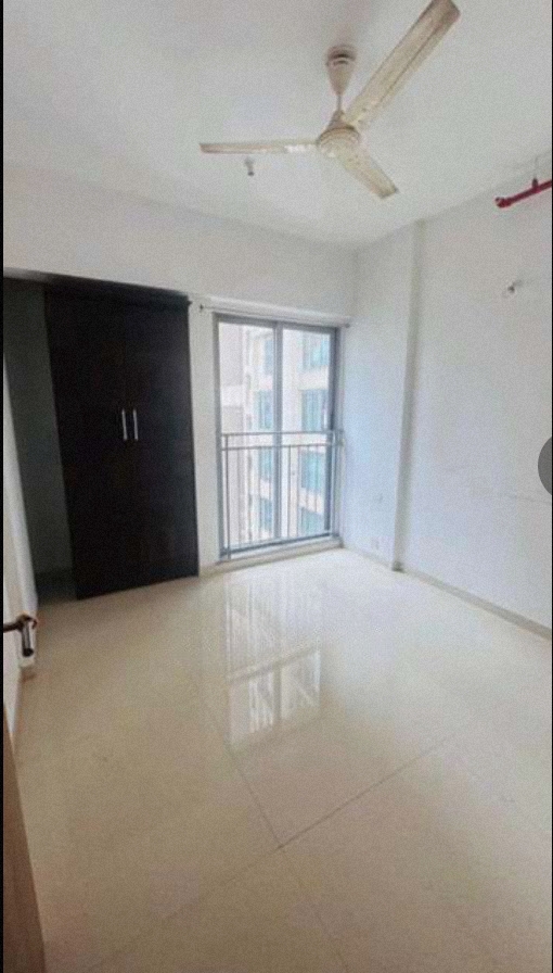 2 BHK + Pooja Room Apartment For Rent in Kalpataru The Sunrise