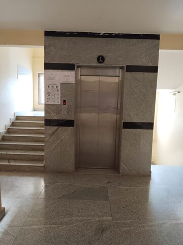 Lift in 2 BHK Apartment at Kumari Brundavan, Junnasandra – for Rent