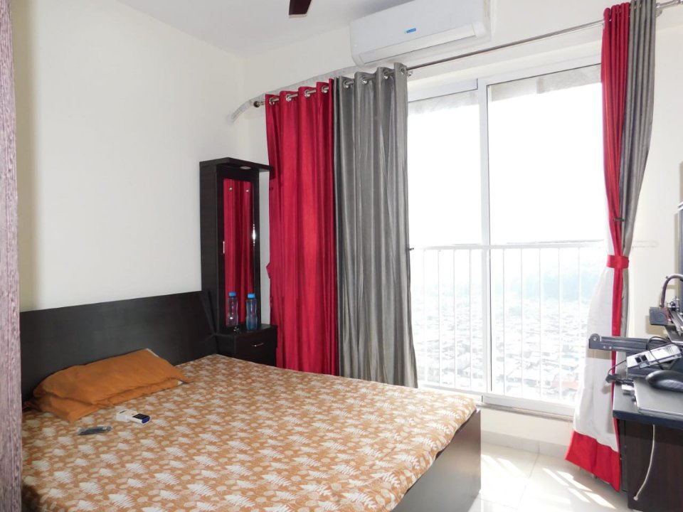 2 BHK Apartment For Sale in Godrej Nest Kandivali