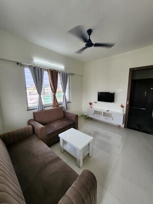 Furnished Amenities in 1.5 BHK Apartment at Sultan House, Sanjay Park – for Rent