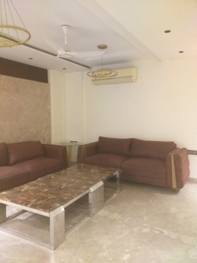 Living Room, east patel nagar 3 Bedroom 1780 Sq.Ft. Builder Floor In East Patel Nagar Delhi 9324376