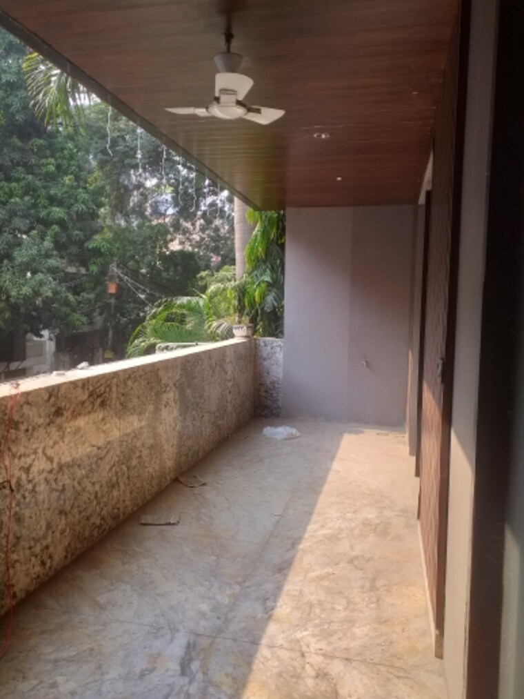 Balcony, east patel nagar 3 Bedroom 1780 Sq.Ft. Builder Floor In East Patel Nagar Delhi 9324376