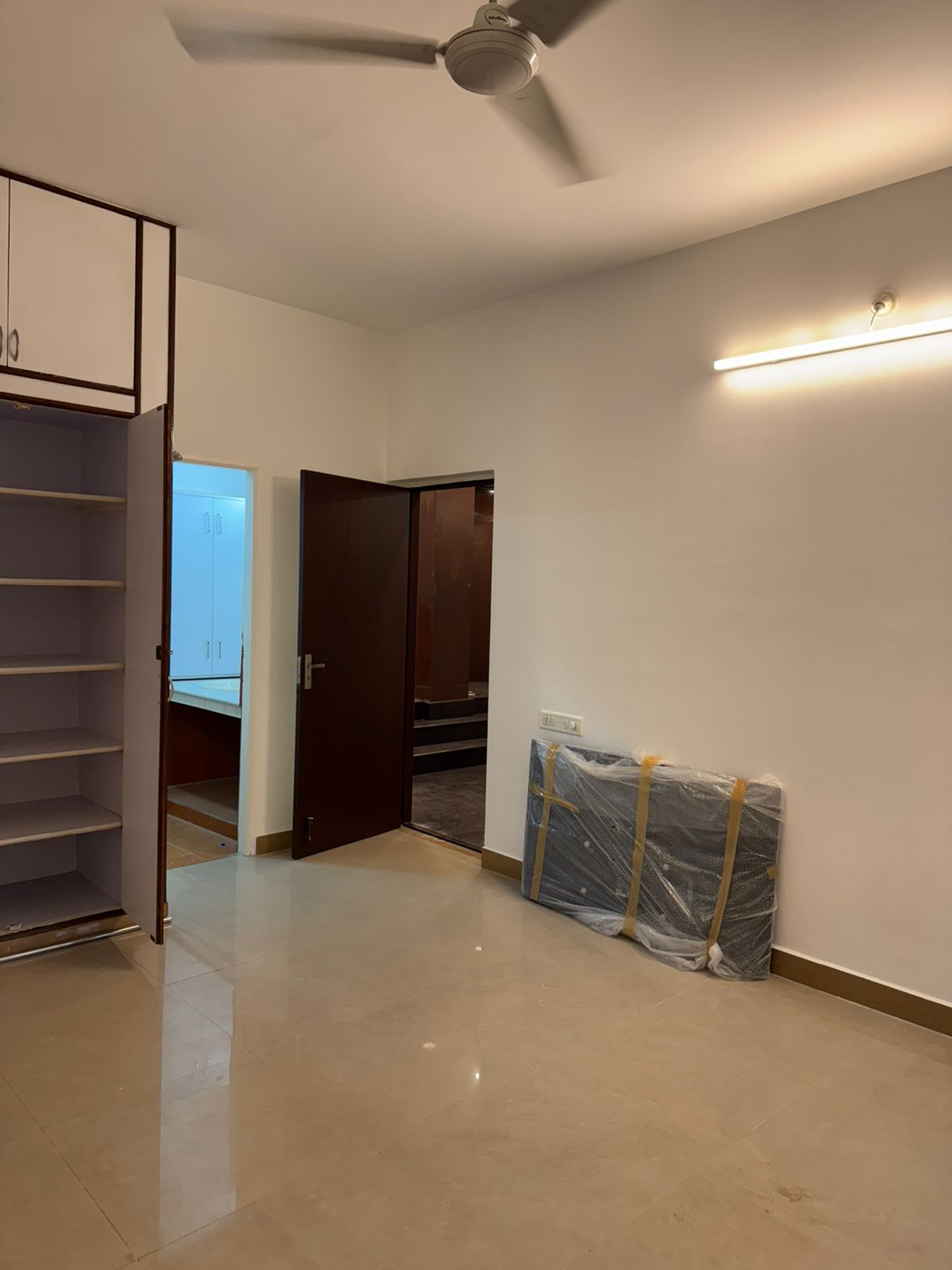 3.5 BHK + Pooja Room Apartment For Sale in Mittal Elanza