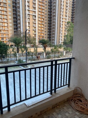 Balcony in 3.5 BHK Apartment at Omaxe Waterscapes, Gomti Nagar – for Sale