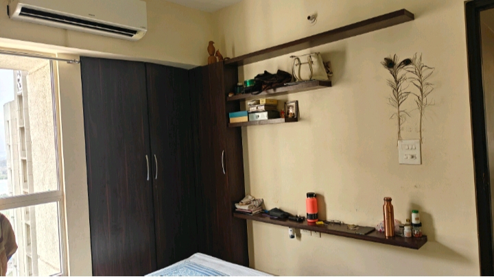 2 BHK + Pooja Room Apartment For Rent in Lodha Amara