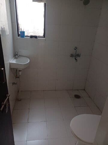 Bathroom in 3 BHK Apartment at Amolik Sankalp, Sector 85 – for Rent