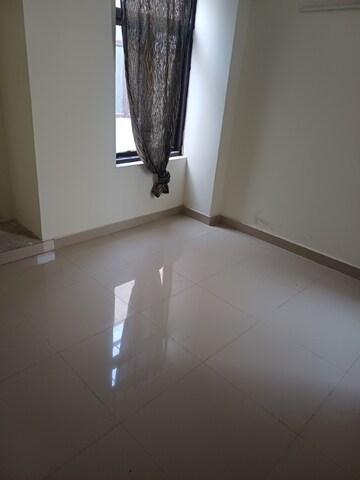 Furnished Amenities in 1 BHK Apartment at Amolik Sankalp, Sector 85 – for Sale