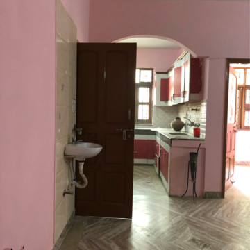 Living Room in 2.5 BHK Villa at Sector 22b – for Rent