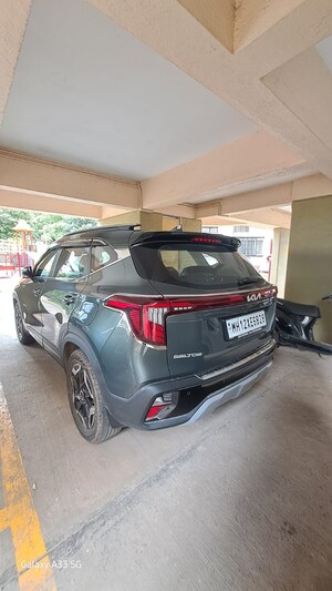 Parking in 3 BHK Apartment at Nandan Vatsalya Vihar, Aundh – for Sale