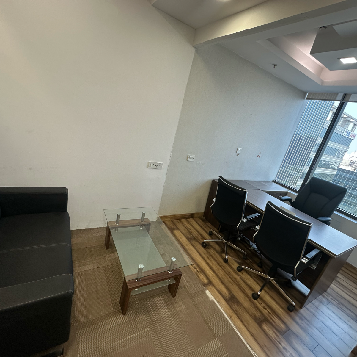 Office Space For Rent in JMD Megapolis