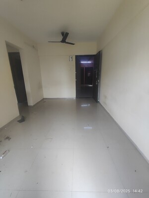 Room in 2 BHK Apartment at Rustomjee Virar Avenue L1 L2 And L4 Wing H, Virar West – for Rent